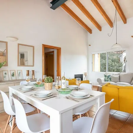 Villa Aries *